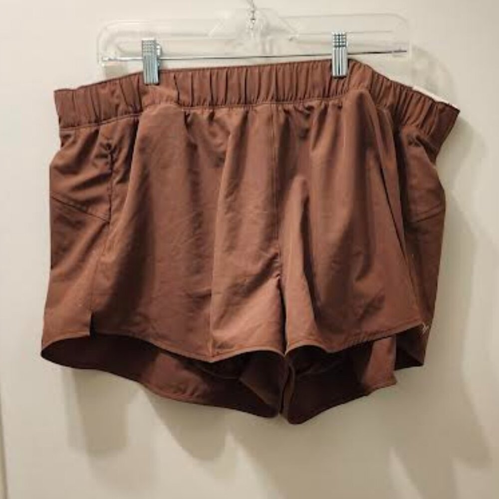 Mid-Rise StretchTech Run Shorts -- 3-inch inseam